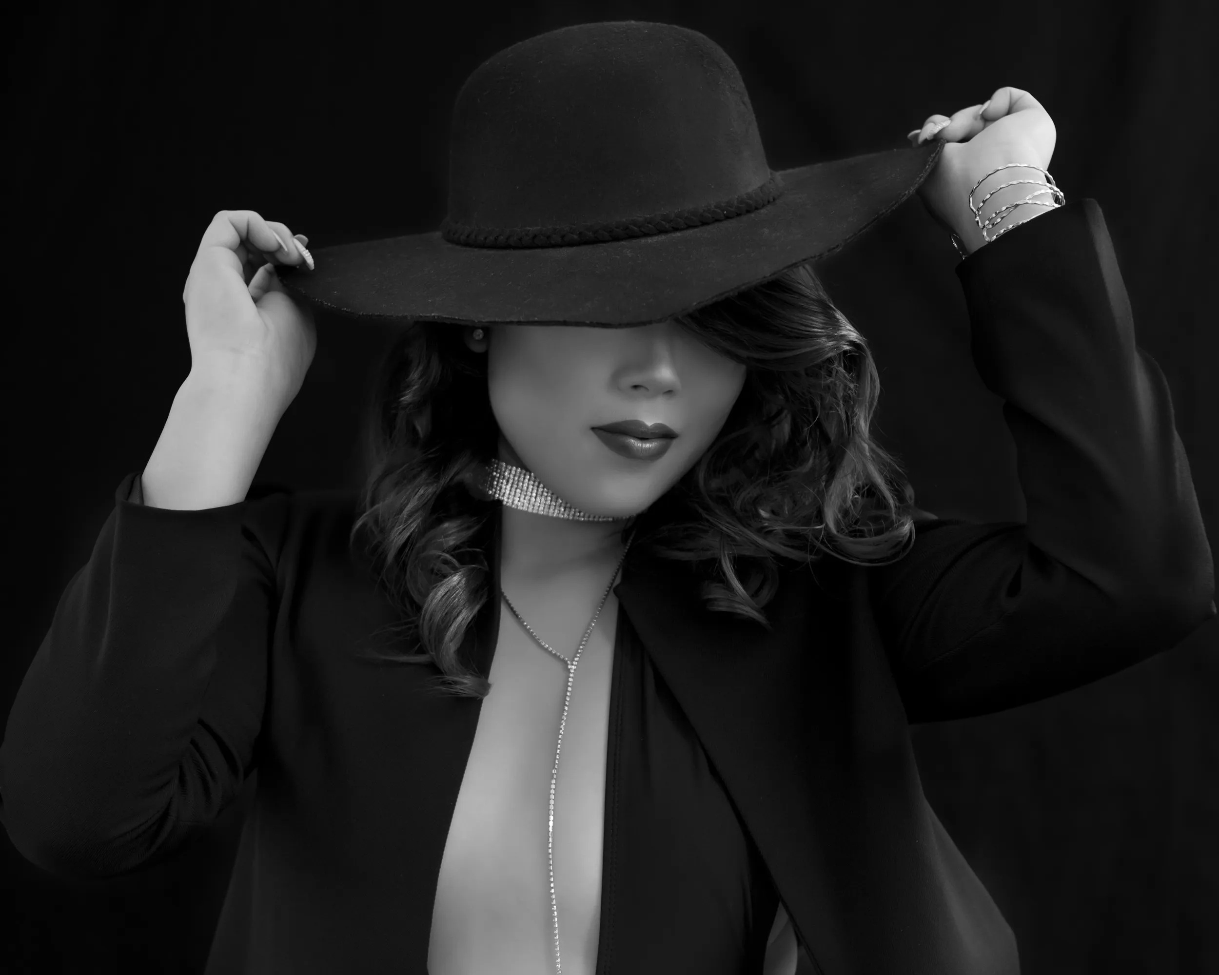 PORTRAITS COUTURE