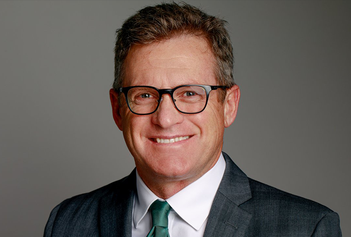 h2 HEADSHOTS AND BRANDING