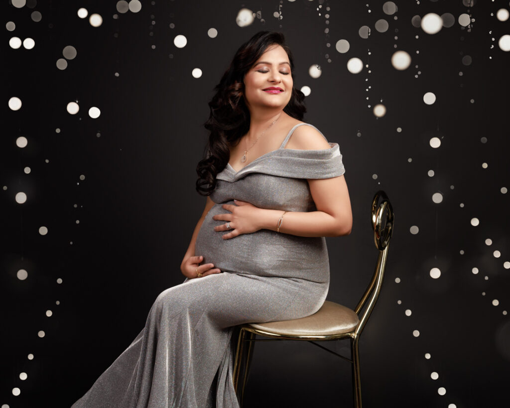 Luxury maternity portrait photography by Pooja in Bay Area studio.