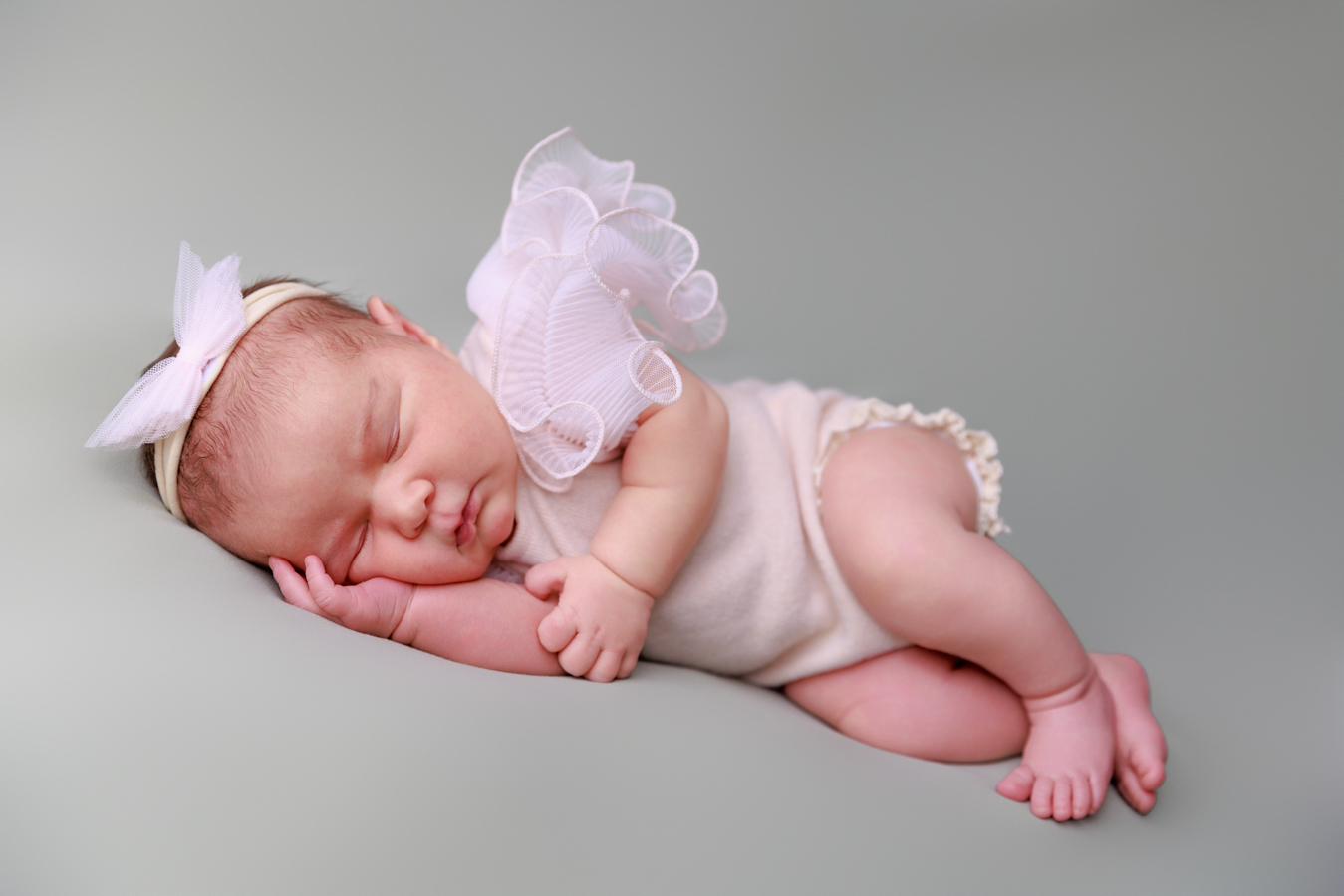 CX1A3640-Edit Tips for a Successful Newborn Photography Session