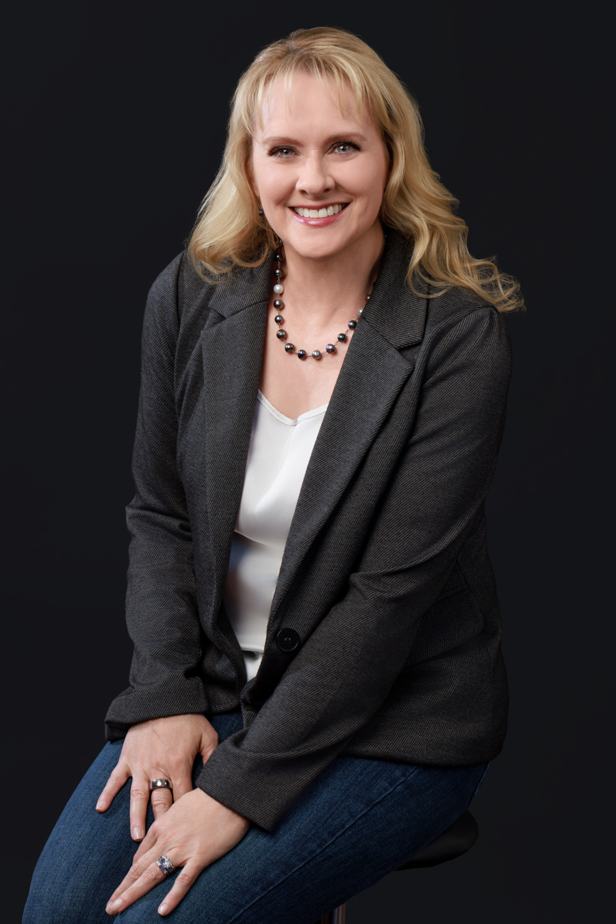 Danielle Cook executive headshot session Pooja Photography San Ramon
