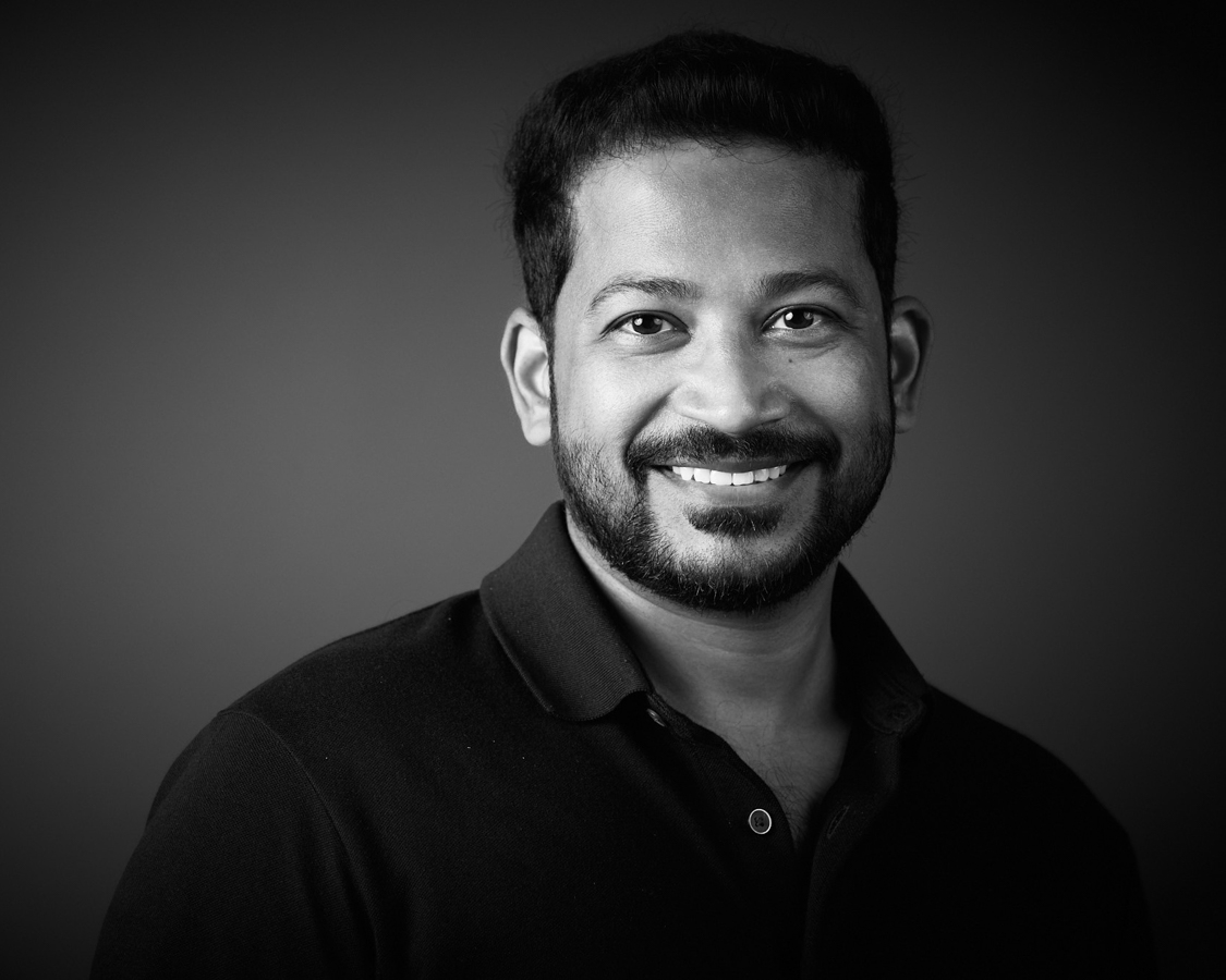 Employee headshot with personality taken at a corporate headshot activation in San Jose